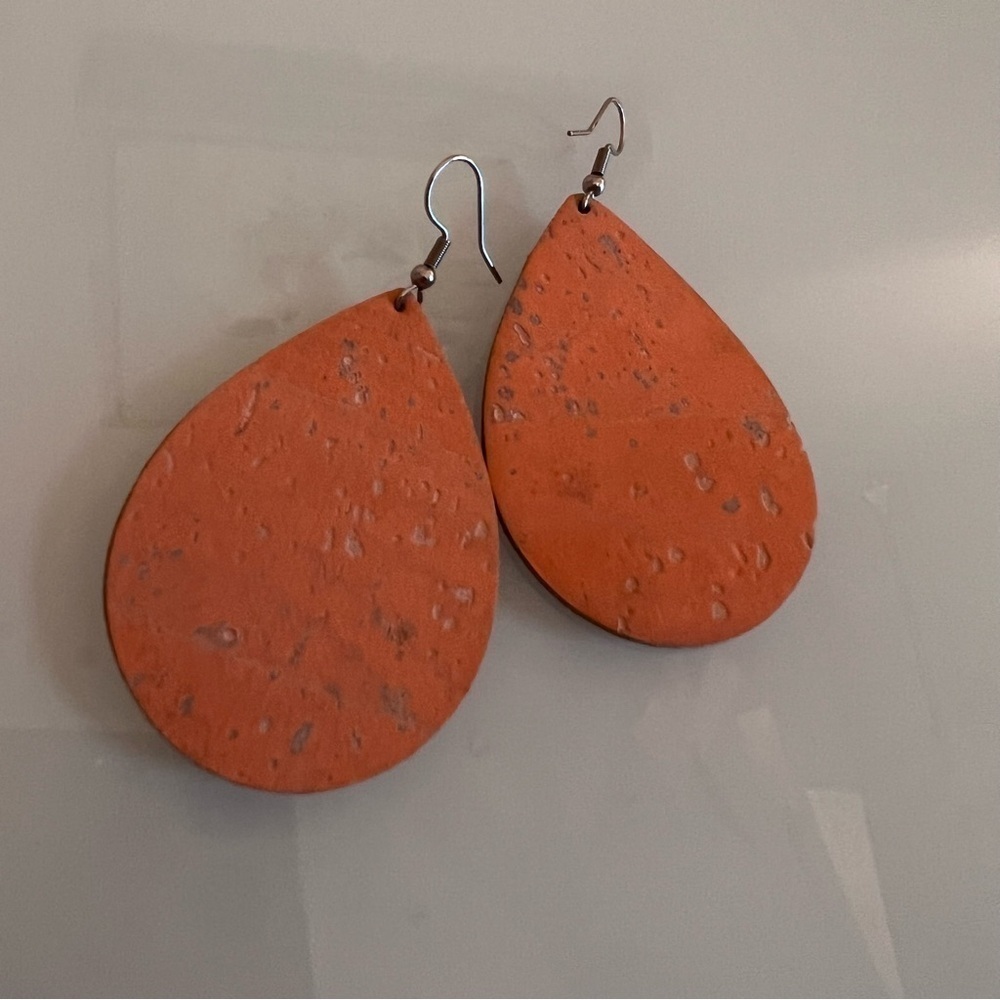 EARRING | Elegant Pink lightweight Teardrop Earrings